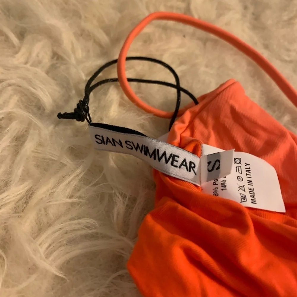NWT Sian Swimwear Bathing Suit